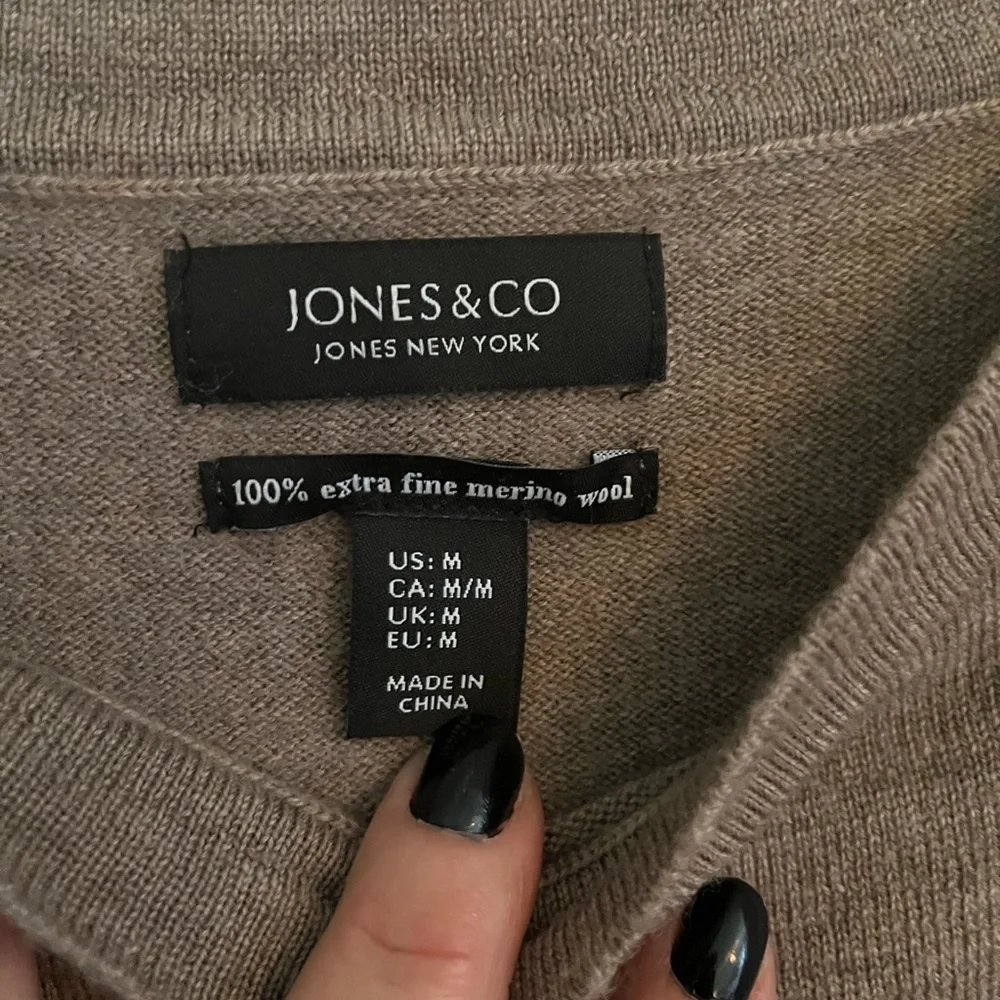Perfect Sweater - Picture 3 of 5